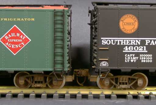 lowered Aristo reefer compared to an unlowered boxcar