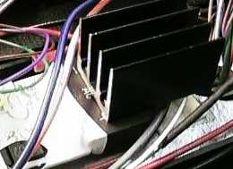 photo of heat sink added to dcc decoder