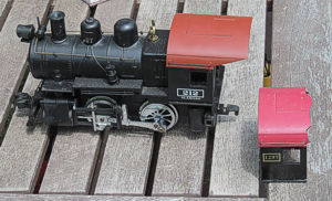 AristoCraft 0-4-0 locomotive with a replacement cab. Click for bigger photo.