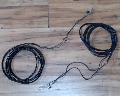 12v sockets soldered to long pieces of 16-gauge landscaping wire.  Click for bigger photo.